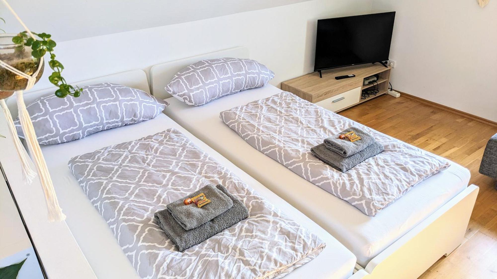 Moderne Einliegerwohnung Am Wald Apartment